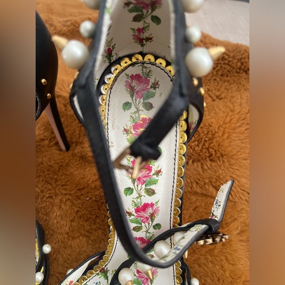 Gucci heels - Picture 3 of 10
